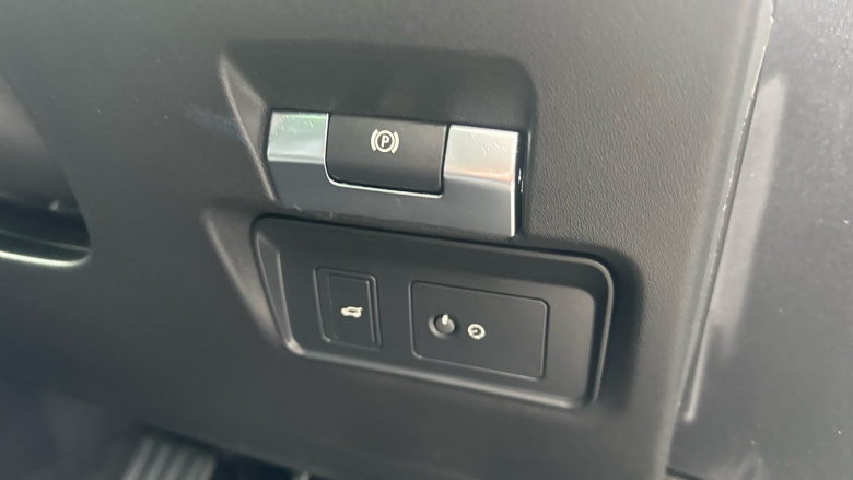 Land Rover Range Rover Evoque 2.0 D200 R-Dynamic SE 5dr Auto Diesel Hatchback